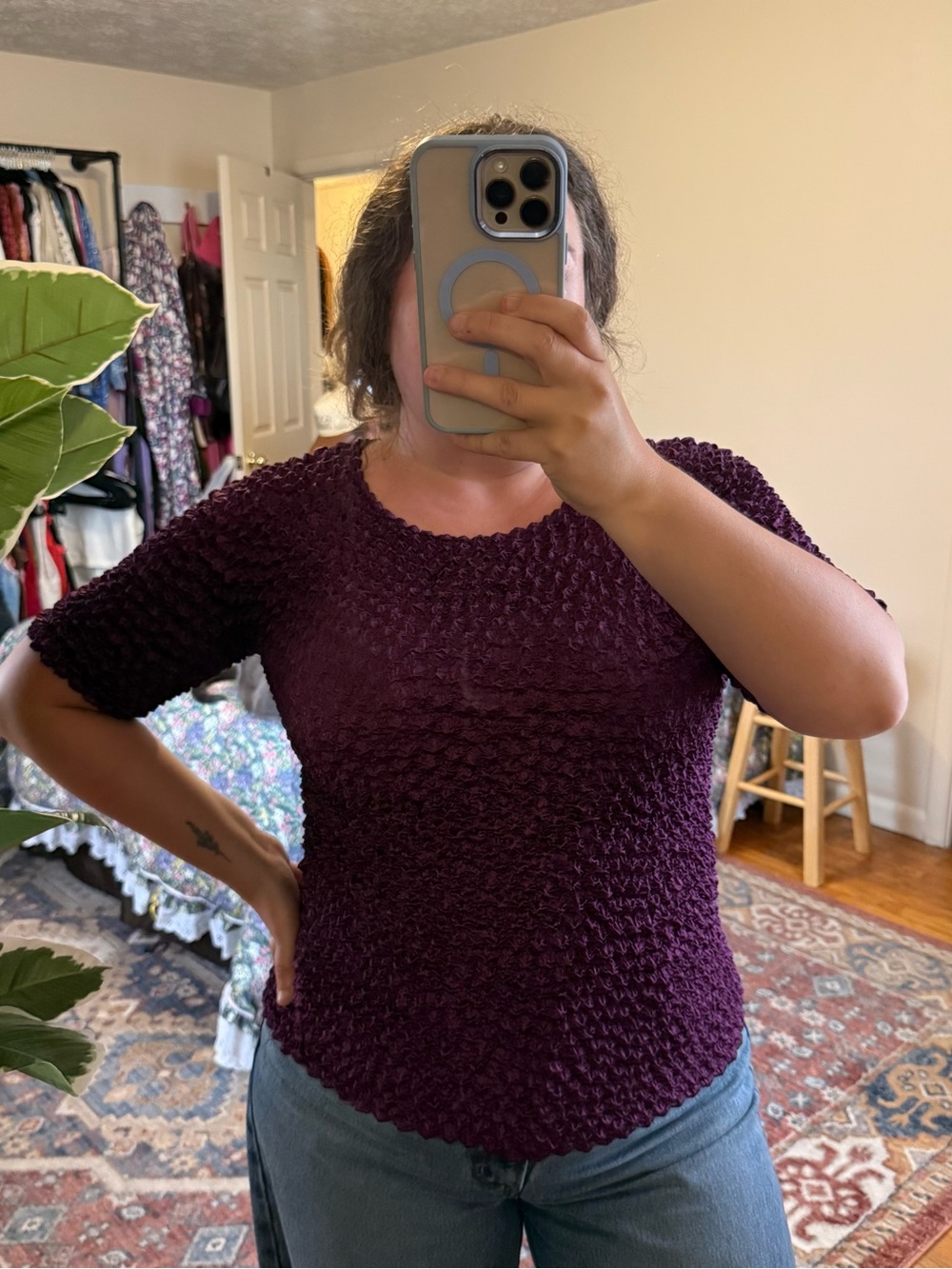 Y2K plum purple short sleeve scrunch top